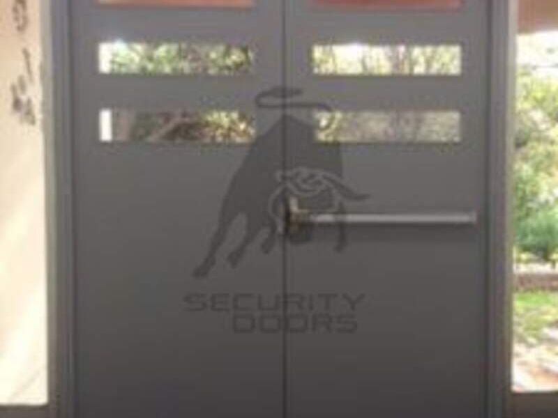 Puertas de Escape Security Doors Macul
