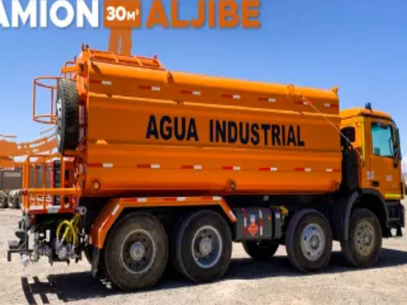 Camión Aljibe V8 Antofagasta 